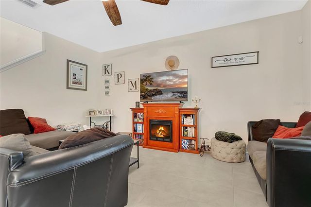 3881 WIND DANCER CIRCLE, St Cloud, FL 34772