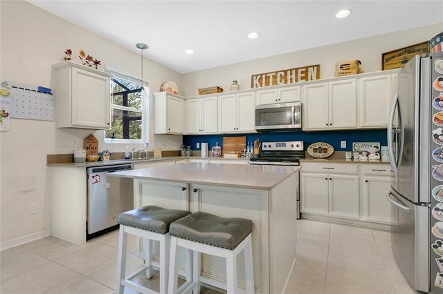 3881 WIND DANCER CIRCLE, St Cloud, FL 34772