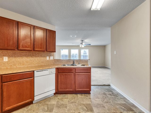 5018 Blue Spruce Hill Street, Humble, TX 77346