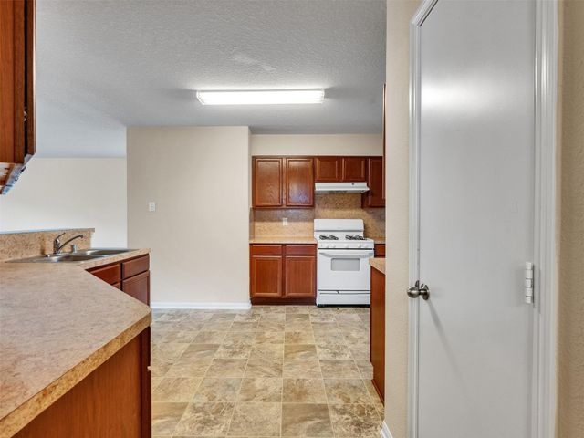 5018 Blue Spruce Hill Street, Humble, TX 77346