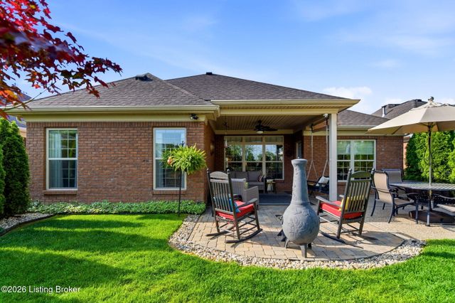 10005 Cedar Garden Dr, Louisville, KY 40291