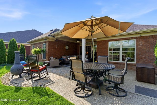 10005 Cedar Garden Dr, Louisville, KY 40291