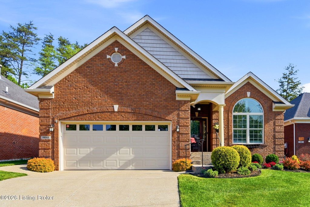 10005 Cedar Garden Dr, Louisville, KY 40291