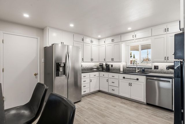 2524 Cutler Court NE, Albuquerque, NM 87106