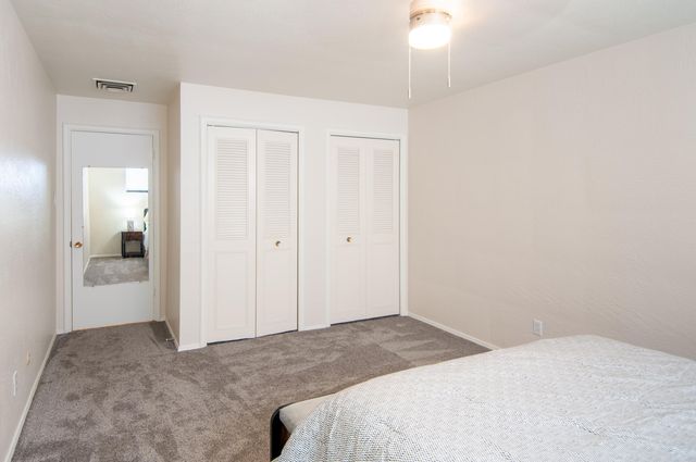 2524 Cutler Court NE, Albuquerque, NM 87106