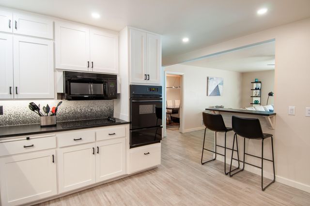 2524 Cutler Court NE, Albuquerque, NM 87106