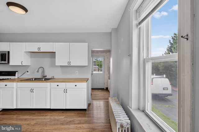 1245 E 11TH ST, Crum Lynne, PA 19022