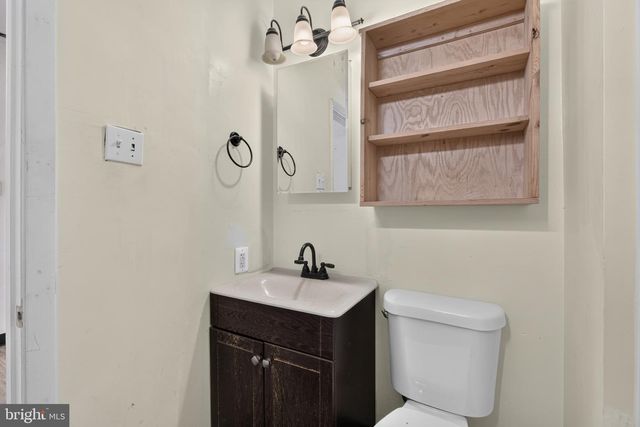 1245 E 11TH ST, Crum Lynne, PA 19022