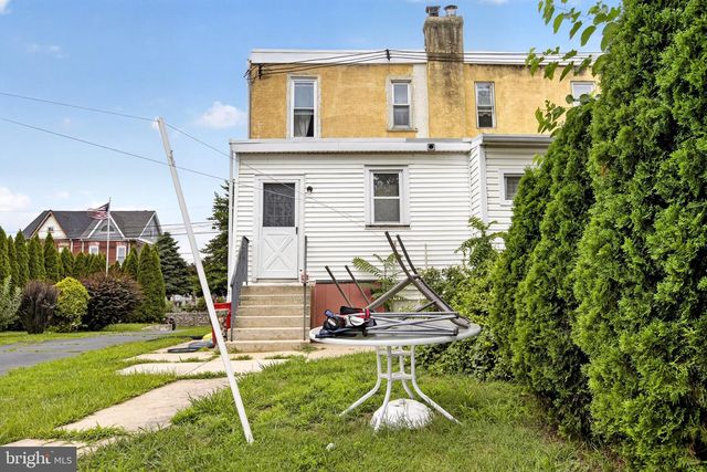 1245 E 11TH ST, Crum Lynne, PA 19022