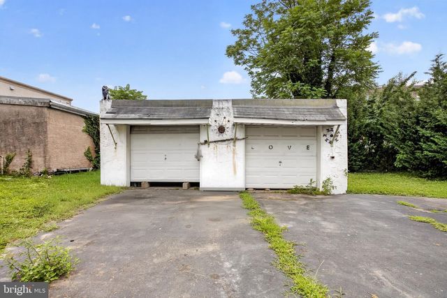 1245 E 11TH ST, Crum Lynne, PA 19022