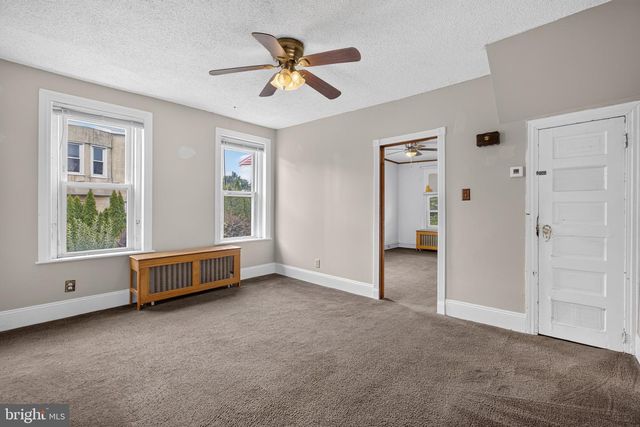 1245 E 11TH ST, Crum Lynne, PA 19022