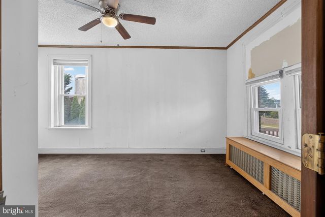 1245 E 11TH ST, Crum Lynne, PA 19022