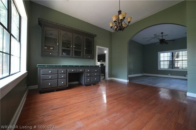 409 Drennen, Van Buren, AR 72956