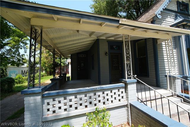 409 Drennen, Van Buren, AR 72956