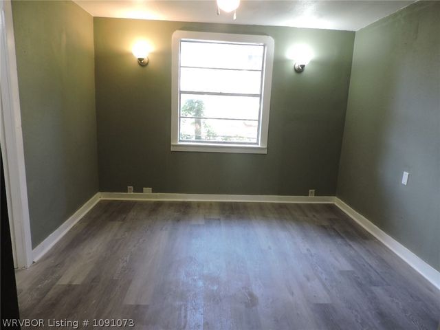 409 Drennen, Van Buren, AR 72956