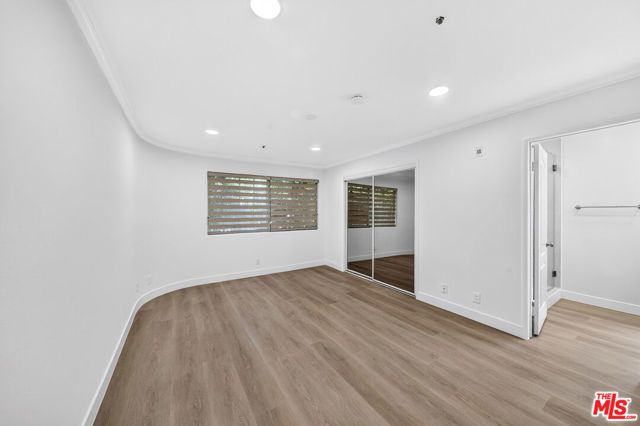 538 Glenwood Road 1, Glendale, CA 91202