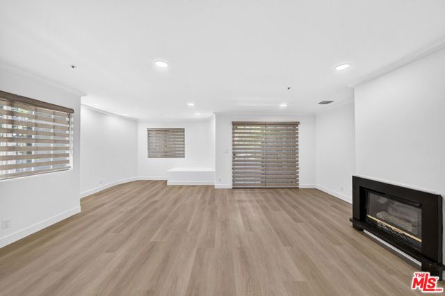 538 Glenwood Road 1, Glendale, CA 91202