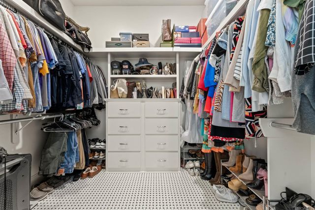 2196 Iberville Ave, Zachary, LA 70791