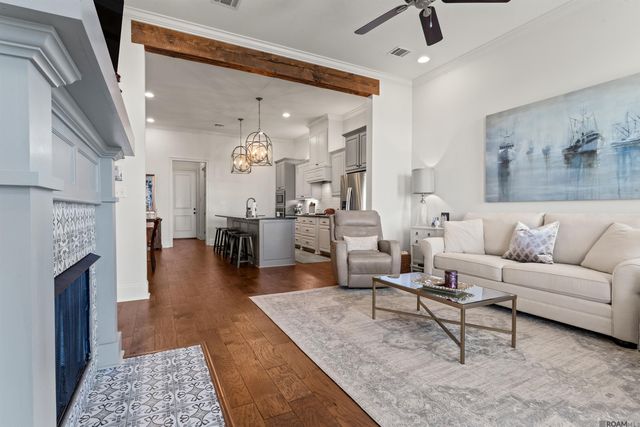 2196 Iberville Ave, Zachary, LA 70791