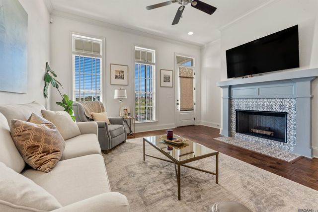 2196 Iberville Ave, Zachary, LA 70791