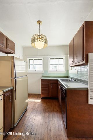 2150 Winston Ave, Louisville, KY 40205