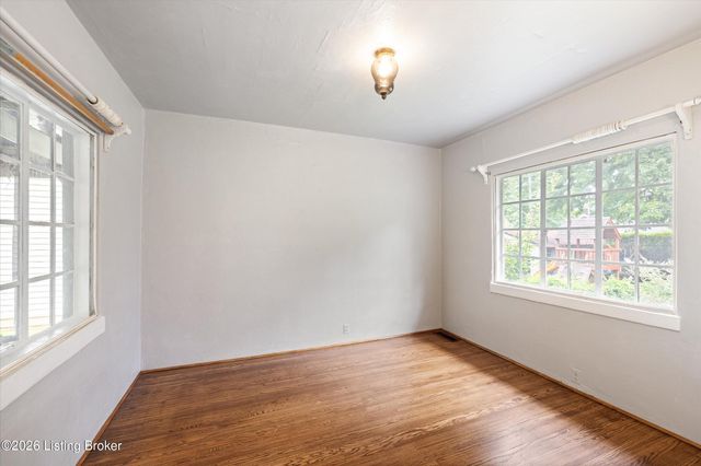 2150 Winston Ave, Louisville, KY 40205