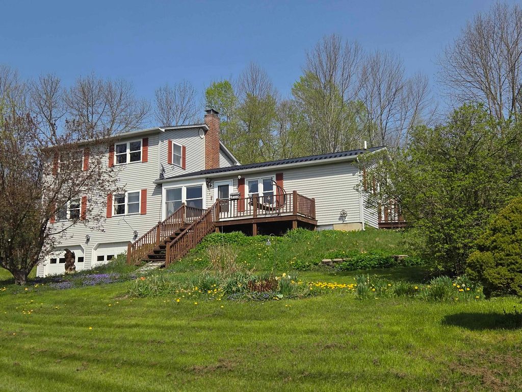 62 Schuler Road, Derby, VT 05829