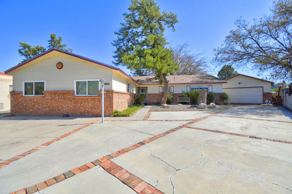 3804 Denise Court NE, Albuquerque, NM 87111