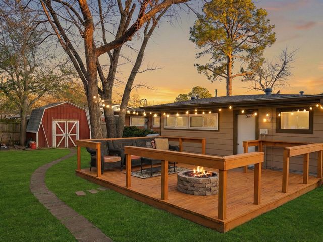 1809 James Street, Irving, TX 75061