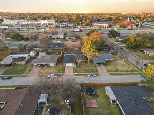 1809 James Street, Irving, TX 75061