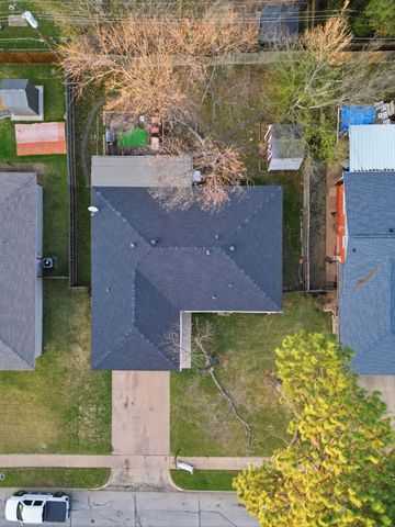 1809 James Street, Irving, TX 75061