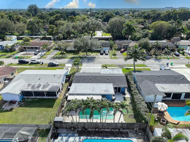 12301 NW 29th St, Sunrise, FL 33323