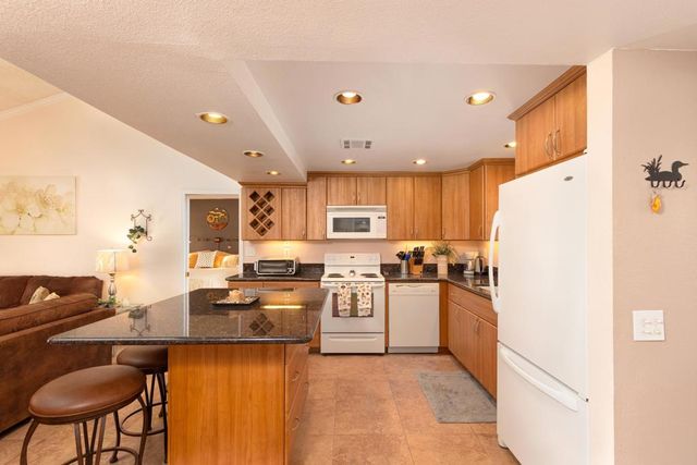 40729 Preston Trail, Palm Desert, CA 92211