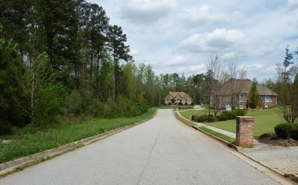 204 Benefield Court, Stockbridge, GA 30281