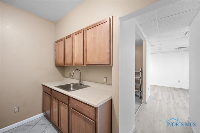 3342 Lagrange Street, Toledo, OH 43608