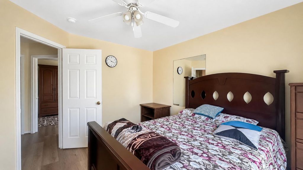Image 9 of property listing at 3004 Northhill Street, Selma, CA 93662