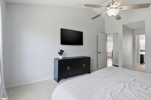 237 Kittiwake Lane, Boiling Springs, SC 29316