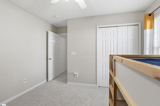 237 Kittiwake Lane, Boiling Springs, SC 29316