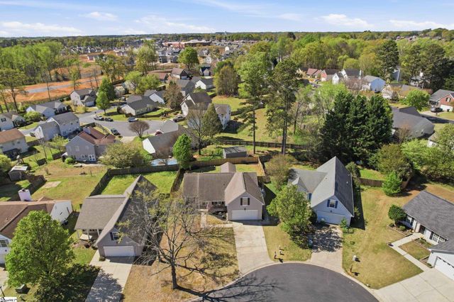 237 Kittiwake Lane, Boiling Springs, SC 29316