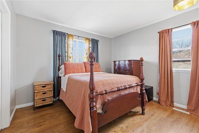 16515 E 35th Terrace, Independence, MO 64055