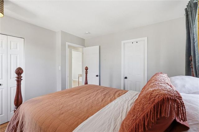 16515 E 35th Terrace, Independence, MO 64055