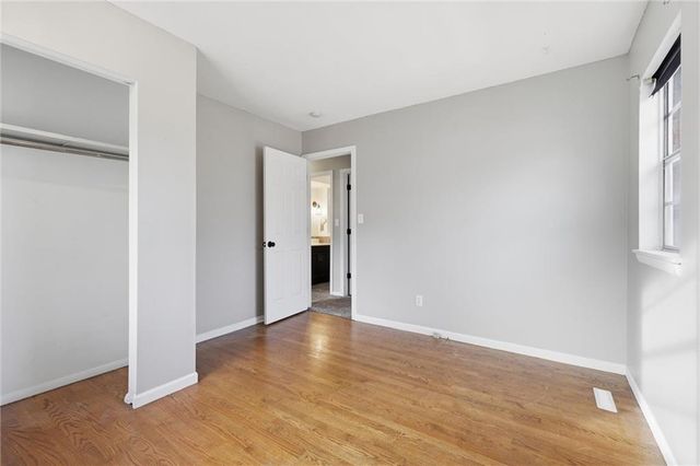 16515 E 35th Terrace, Independence, MO 64055