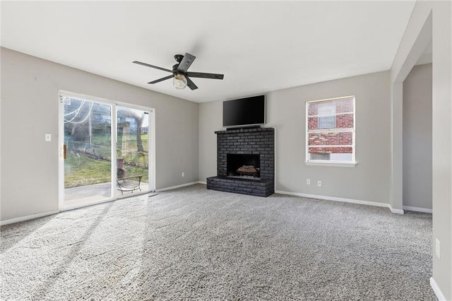 16515 E 35th Terrace, Independence, MO 64055