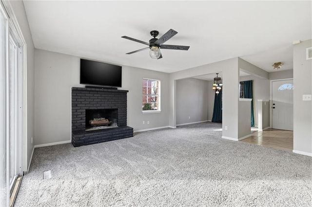 16515 E 35th Terrace, Independence, MO 64055