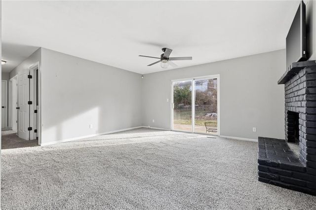 16515 E 35th Terrace, Independence, MO 64055