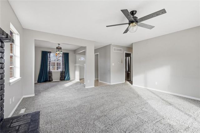 16515 E 35th Terrace, Independence, MO 64055