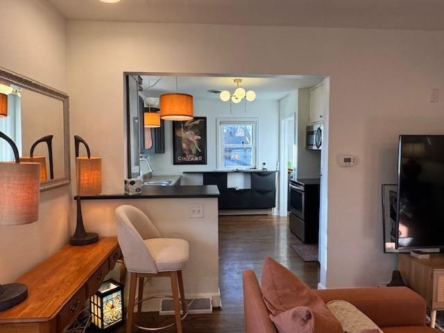 1615 Highland Avenue, Janesville, WI 53548