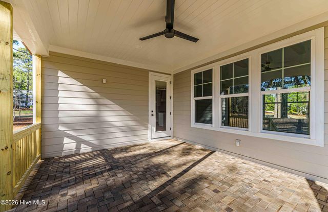 106 Fox Den Drive, West End, NC 27376