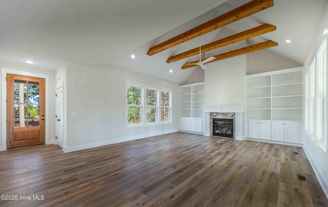 106 Fox Den Drive, West End, NC 27376