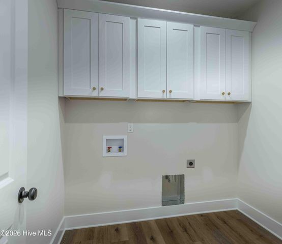 106 Fox Den Drive, West End, NC 27376